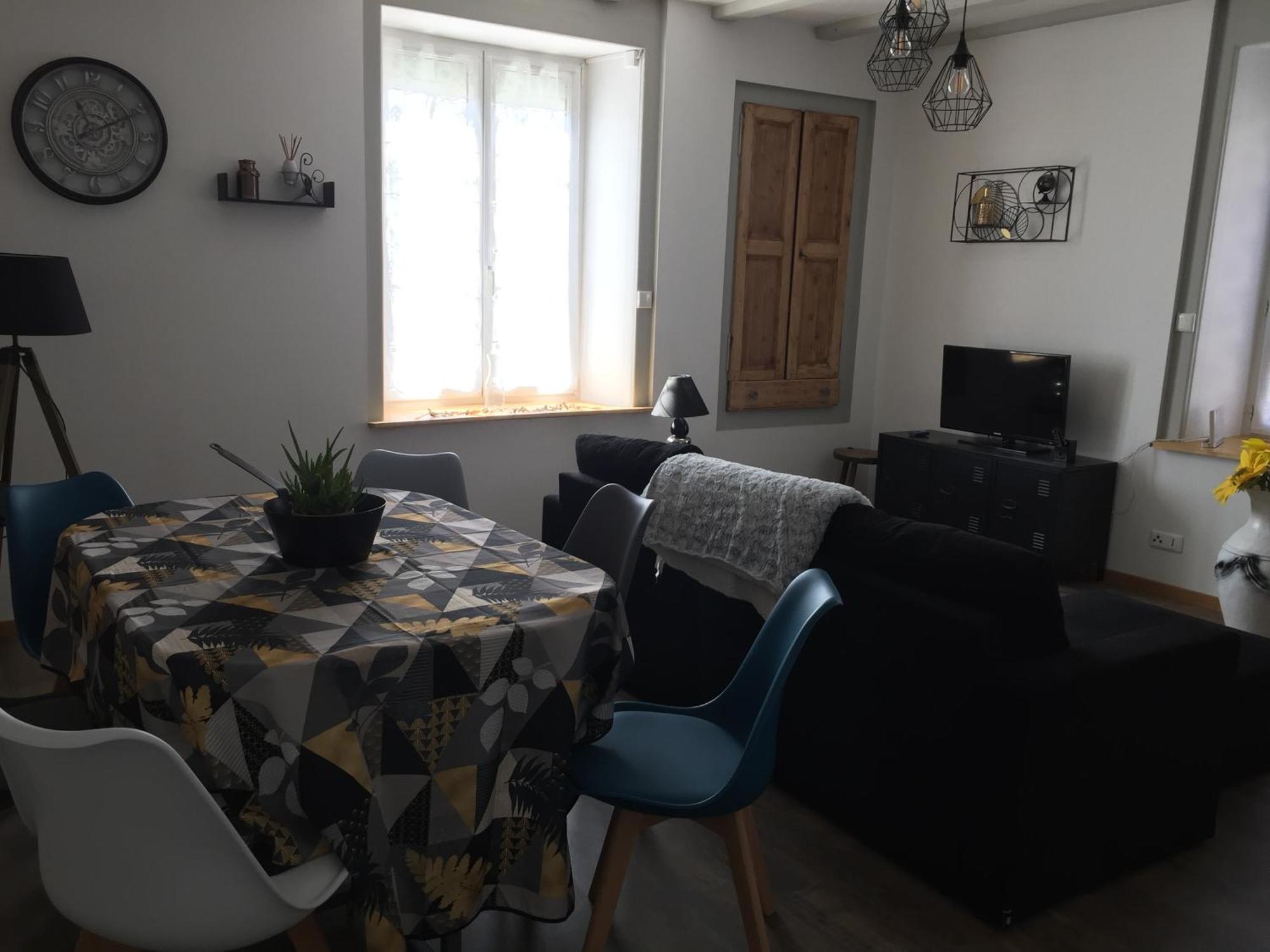 Appartement Ravissant En Bordure Du Doubs Longevelle-sur-Doubs Eksteriør billede